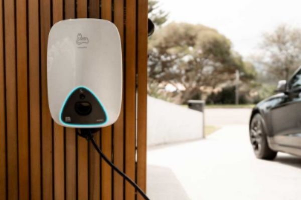 Ultimate Guide to Smart EV Chargers in New Zealand: Features, Prices & Reviews